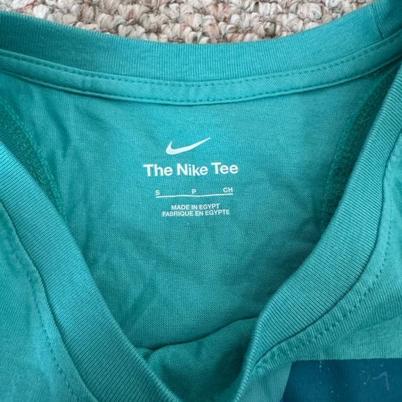 Nike Turquoise Tennis Tank Top - Picture 2 of 3